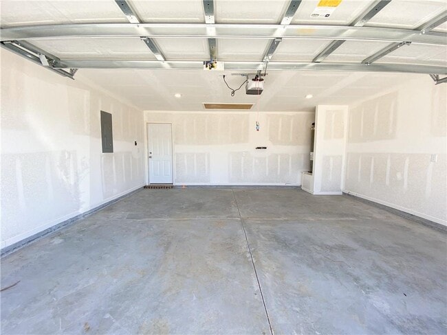 Building Photo - 8024 Irwin Loop