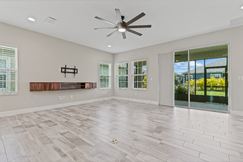 Building Photo - 5607 Limelight Dr