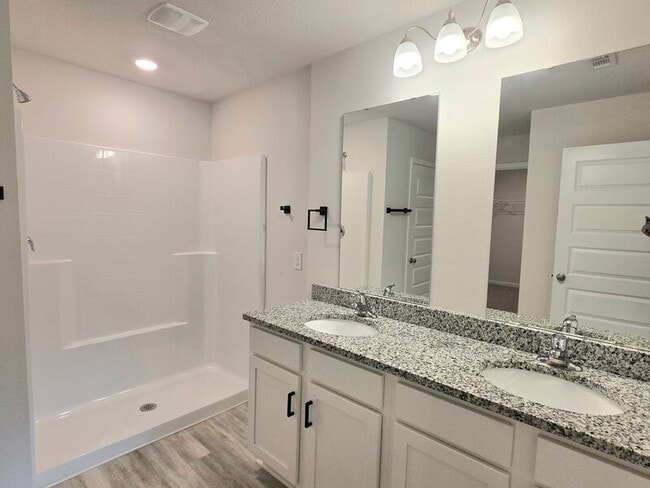 Building Photo - 8617 Tarsus Dr