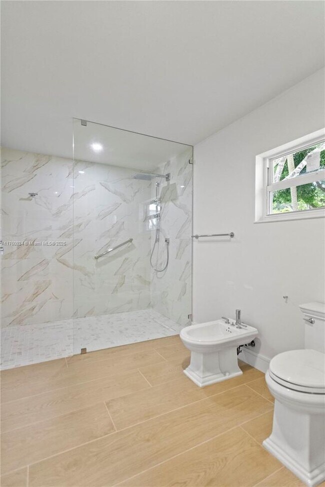 Building Photo - 809 Cypress Blvd