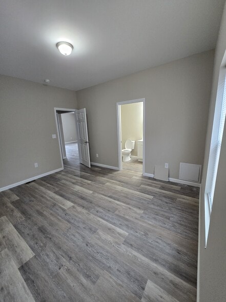 Building Photo - 1621 Wallace St