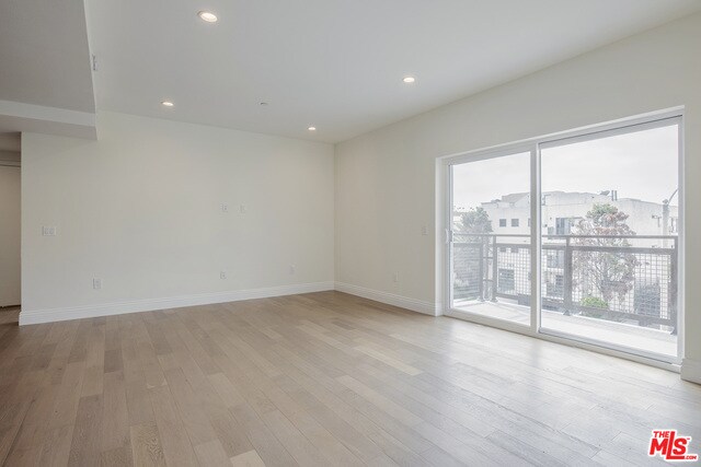 Building Photo - 2939 Leeward Ave