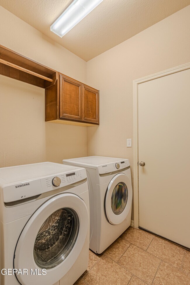 Building Photo - 14057 Tower Point Way