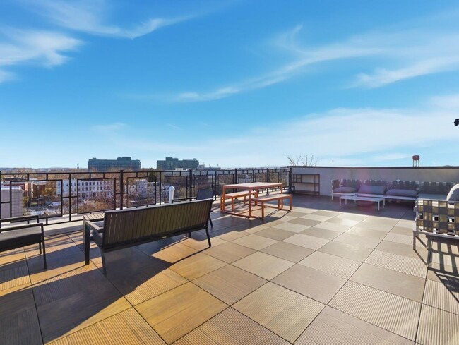 Building Photo - 327 Communipaw Ave