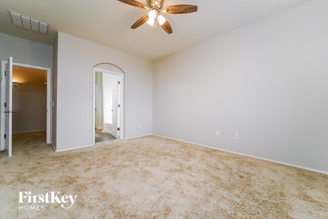 Building Photo - 8202 S Placita Gijon