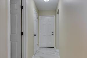 Building Photo - 66 Montebello Ln
