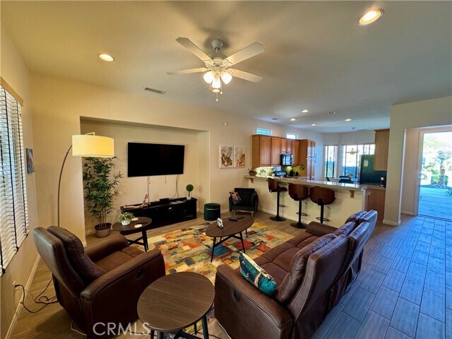 Building Photo - 80589 Hoylake Dr