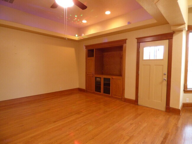 Building Photo - 4465 Countryside Ct NE