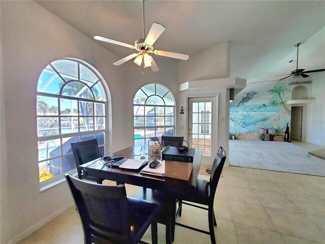 Building Photo - 1980 Aqui Esta Dr