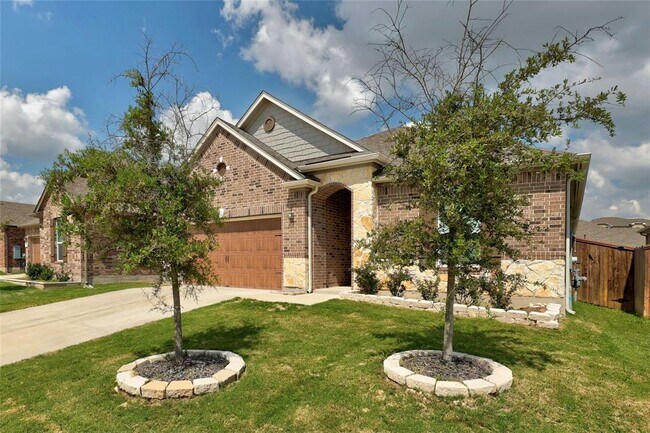 Building Photo - 1213 Backcountry Dr