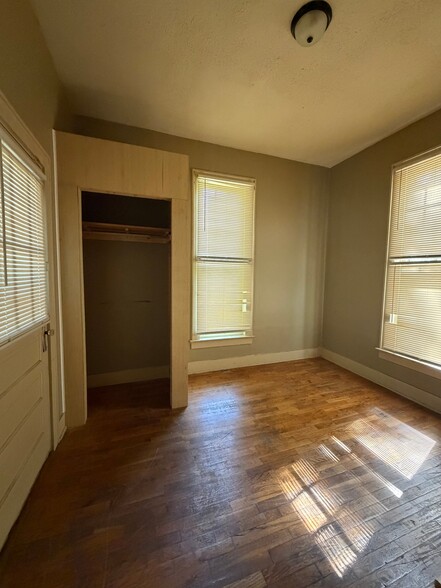 Building Photo - 603 N Highland Ave