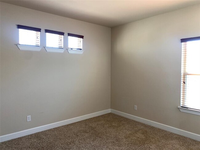 Building Photo - 3159 Pablo Way