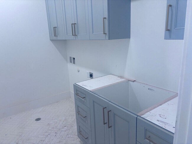 Building Photo - Brand New 2 Story New Trend Construction built home with RV garage
