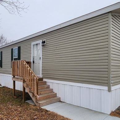 Building Photo - 2324 Birch St