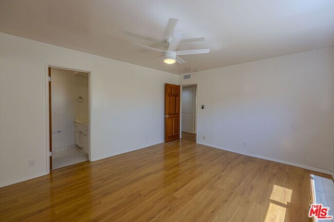 Building Photo - 1131 14th St