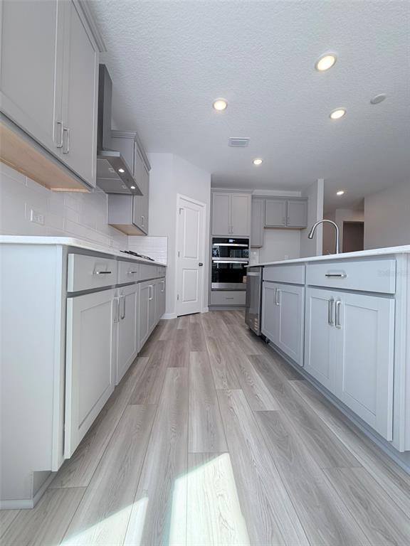 Building Photo - 36 Perseus Ave