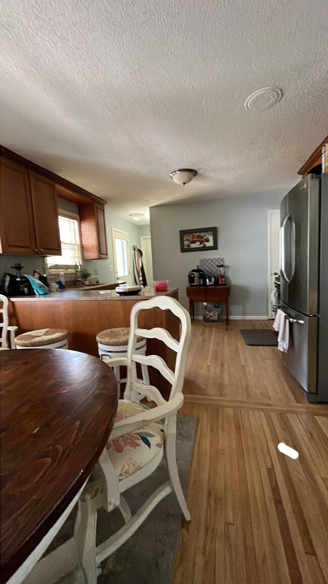 Building Photo - 1918 Porter Ave