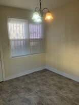 Building Photo - 2363 N Robertson St