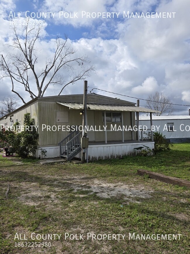 Primary Photo - Electric, Lawn Care, Trash Included for On...