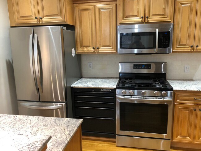Interior Photo - Elliott Apartments
