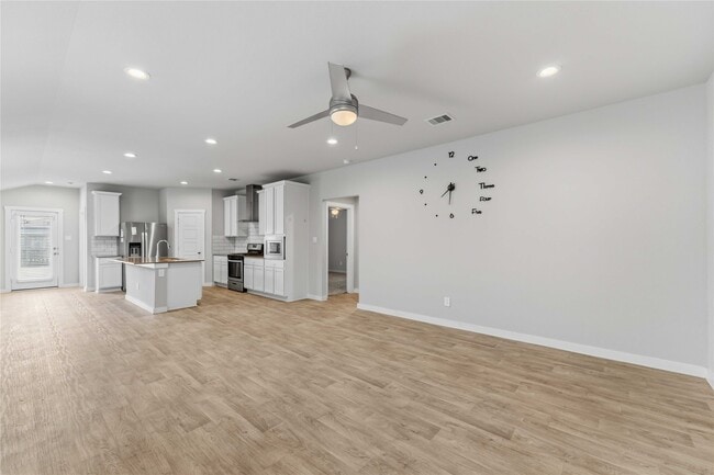 Building Photo - 2914 Gunnersbury Dr