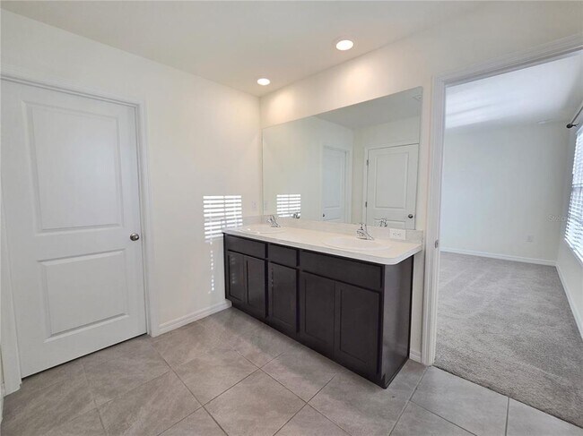 Building Photo - 17241 NW 176th Dr