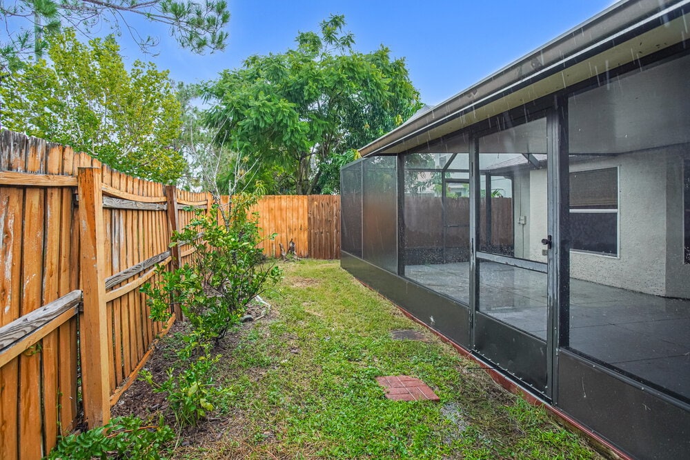 Building Photo - 10610 Navigation Dr