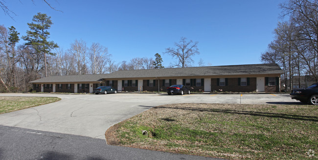 309 Cavin Ave - 309 Cavin Ave Mount Holly NC 28120 | Apartment Finder