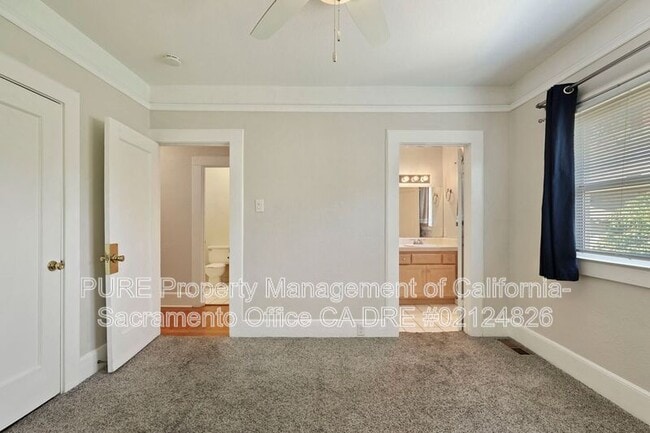 Building Photo - 2105 23rd St