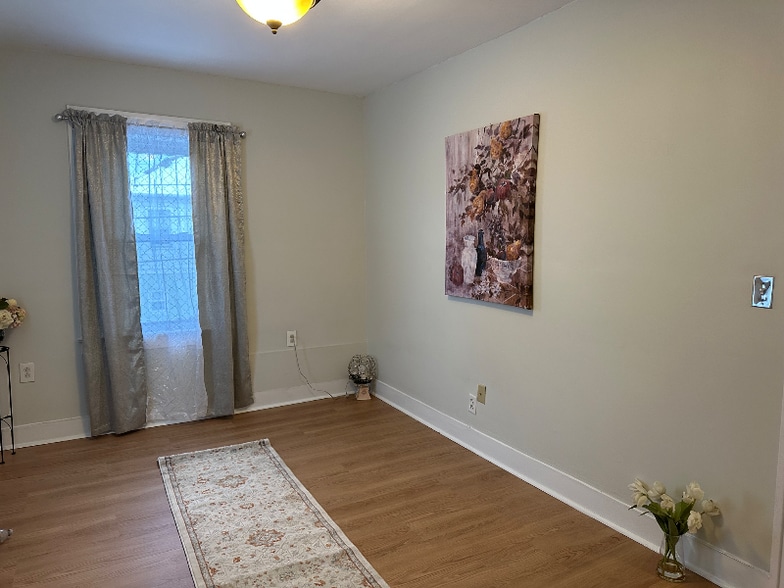 Building Photo - 269 N 1st Ave