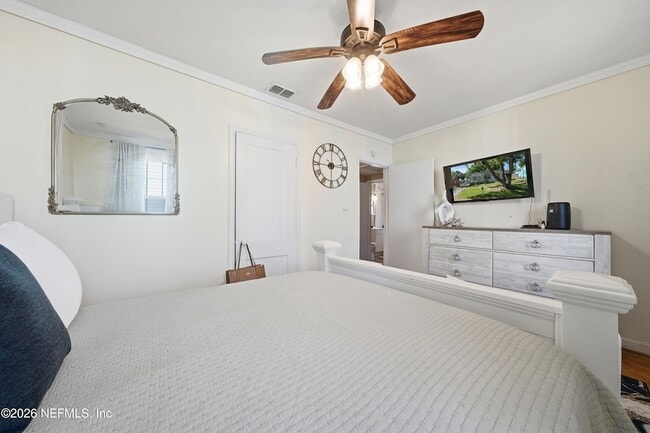 Building Photo - 6024 Transylvania Ave