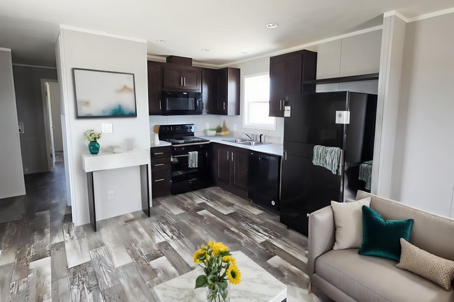 Building Photo - 114 Partridge Ln