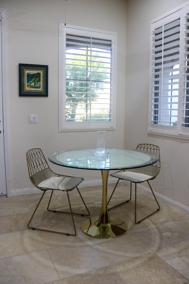 Building Photo - 81683 Avenida Parito