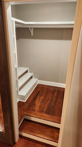Closet 1, main bedroom - 5200 Hilltop Dr