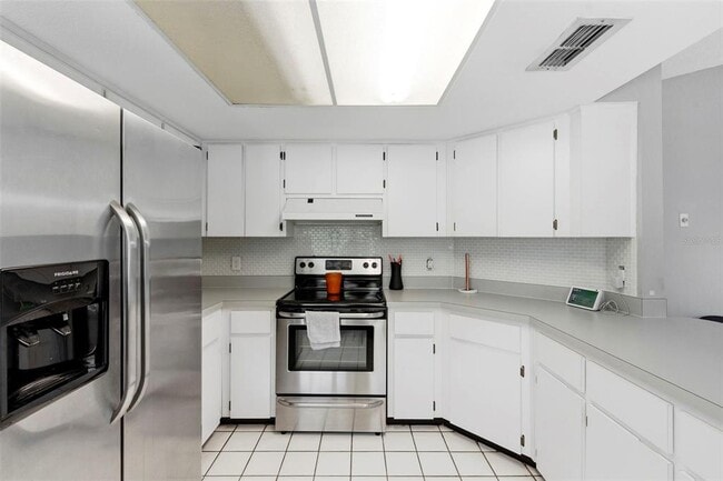 Building Photo - 9108 Tournament Dr