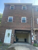 Building Photo - 144 Rockwood Ave