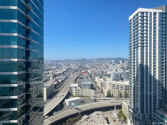 Building Photo - 401 Harrison St