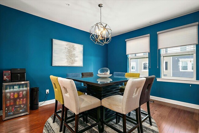 Building Photo - 114 69th St