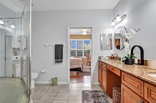 Building Photo - 1632 SW Harbour Isles Cir