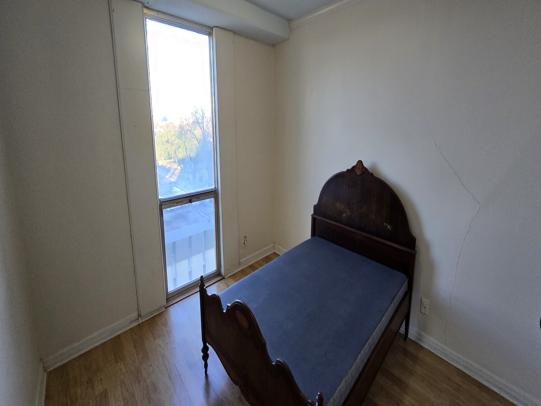 Building Photo - 1271 Poplar Ave