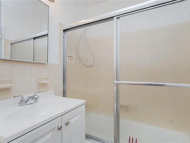 Building Photo - 444 Neptune Ave