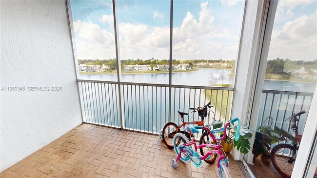 Building Photo - 10730 NW 66th St