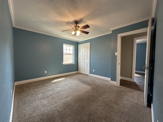 Building Photo - 15508 Hartford Dr