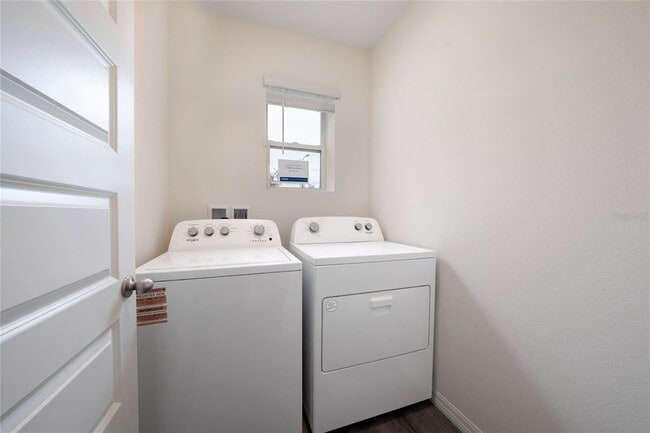 Building Photo - 8347 Madrid St