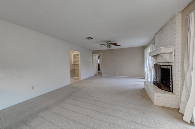 Building Photo - 29311 Loddington St