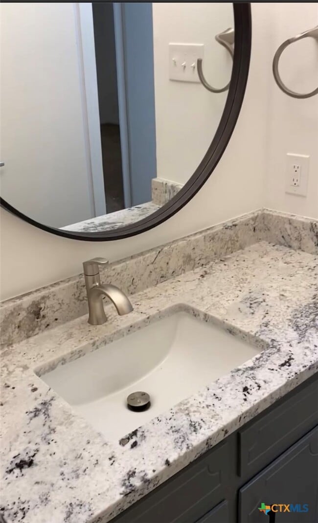 Building Photo - 1316 Opal Rd