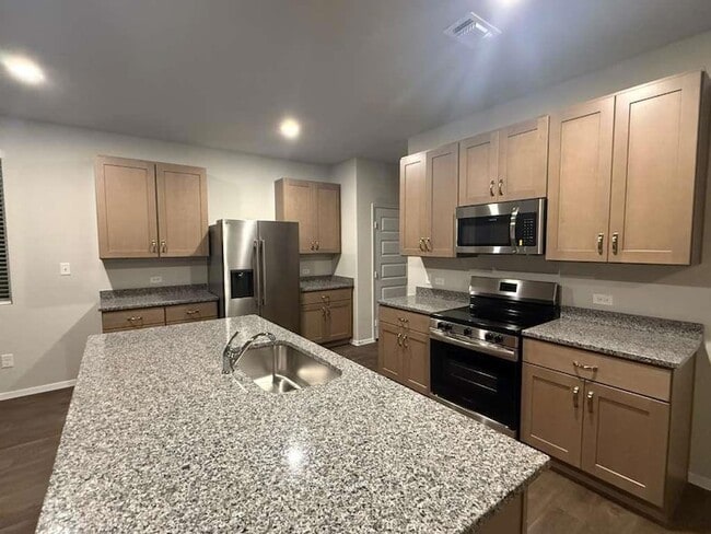 Building Photo - 2709 Towy Rd