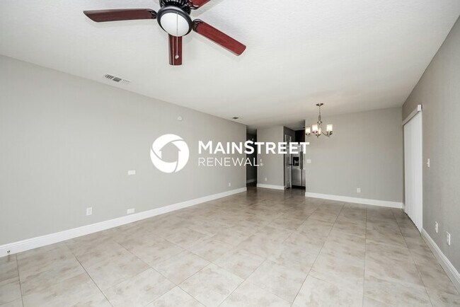 Building Photo - 3 Bedroom Pet-Friendly Home in Kissimmee, ...