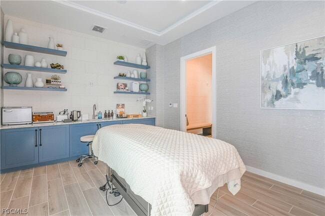 Building Photo - 11861 Venetian Lagoon Dr