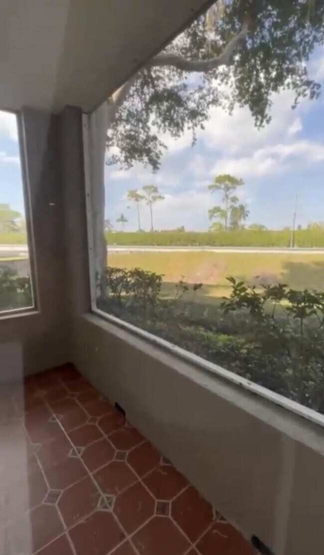 Building Photo - 1705 Palm Cove Blvd